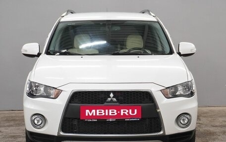 Mitsubishi Outlander III рестайлинг 3, 2012 год, 1 315 000 рублей, 2 фотография
