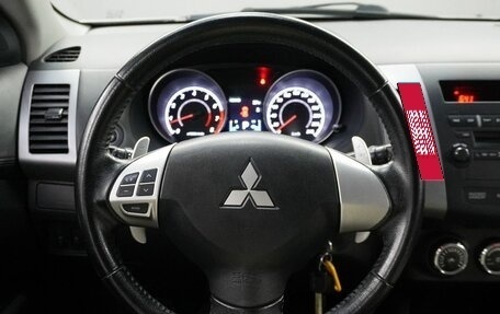 Mitsubishi Outlander III рестайлинг 3, 2012 год, 1 315 000 рублей, 14 фотография
