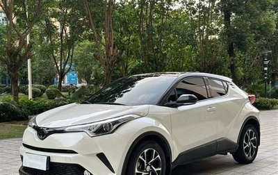 Toyota C-HR I рестайлинг, 2021 год, 2 010 000 рублей, 1 фотография