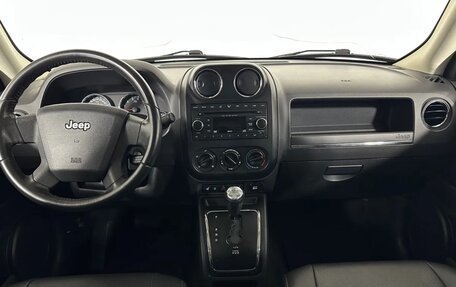 Jeep Liberty (Patriot), 2008 год, 780 000 рублей, 7 фотография