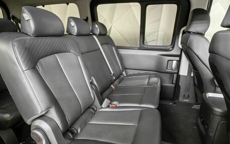 Hyundai Staria, 2021 год, 5 250 000 рублей, 12 фотография