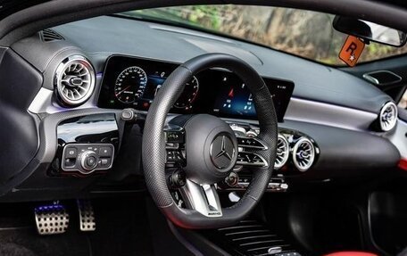 Mercedes-Benz A-Класс AMG, 2024 год, 4 400 000 рублей, 3 фотография