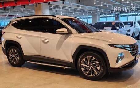 Hyundai Tucson, 2023 год, 2 451 000 рублей, 3 фотография