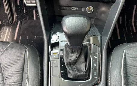Volkswagen Tiguan II, 2021 год, 2 250 596 рублей, 11 фотография