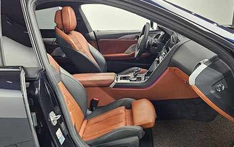 BMW 8 серия, 2021 год, 6 560 000 рублей, 10 фотография