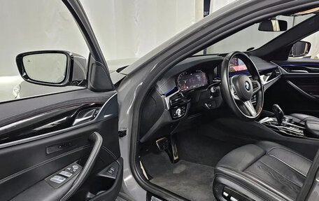 BMW 5 серия, 2022 год, 3 900 000 рублей, 9 фотография