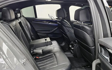 BMW 5 серия, 2022 год, 3 900 000 рублей, 11 фотография