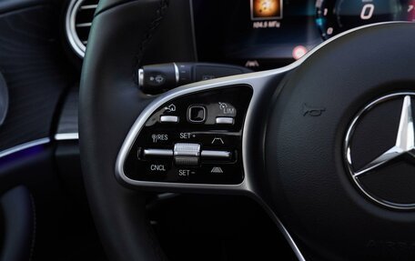 Mercedes-Benz E-Класс, 2019 год, 4 300 000 рублей, 18 фотография