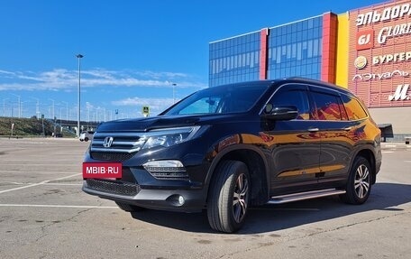 Honda Pilot III рестайлинг, 2016 год, 3 150 000 рублей, 7 фотография