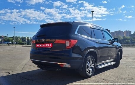 Honda Pilot III рестайлинг, 2016 год, 3 150 000 рублей, 3 фотография