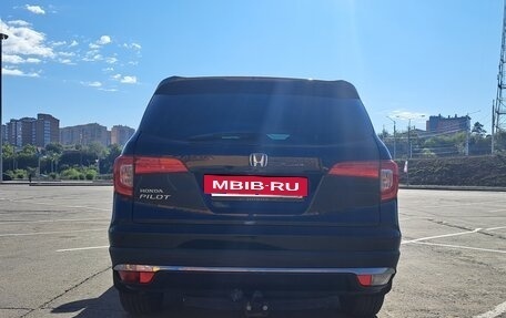 Honda Pilot III рестайлинг, 2016 год, 3 150 000 рублей, 4 фотография