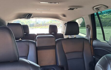 Honda Pilot III рестайлинг, 2016 год, 3 150 000 рублей, 28 фотография