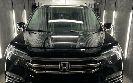Honda Pilot III рестайлинг, 2016 год, 3 150 000 рублей, 33 фотография