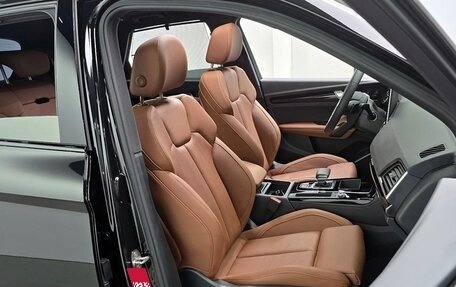 Audi Q5, 2023 год, 6 300 000 рублей, 13 фотография
