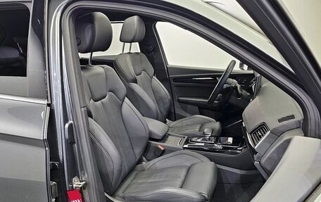 Audi Q5, 2021 год, 4 300 000 рублей, 14 фотография