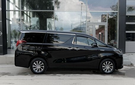 Toyota Alphard III, 2018 год, 3 900 000 рублей, 3 фотография