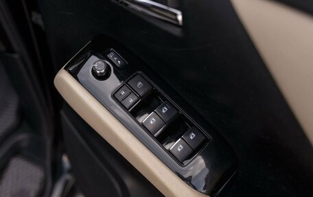 Toyota Alphard III, 2018 год, 3 900 000 рублей, 17 фотография