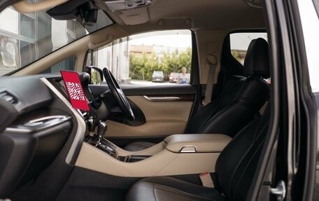 Toyota Alphard III, 2018 год, 3 900 000 рублей, 20 фотография