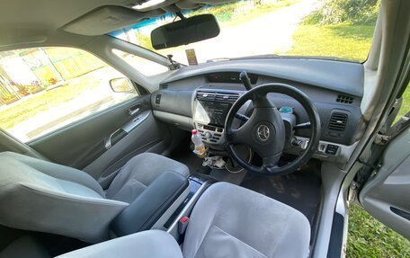 Toyota Opa I рестайлинг, 2002 год, 600 000 рублей, 8 фотография