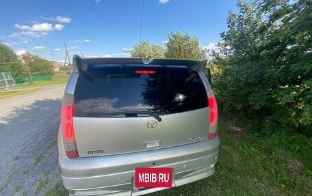 Toyota Opa I рестайлинг, 2002 год, 600 000 рублей, 6 фотография