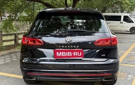 Volkswagen Touareg III, 2021 год, 4 200 000 рублей, 5 фотография