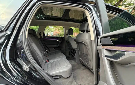 Volkswagen Touareg III, 2021 год, 4 200 000 рублей, 16 фотография