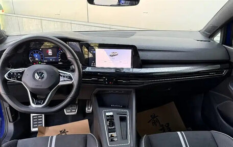 Volkswagen Golf VIII, 2021 год, 1 560 596 рублей, 9 фотография