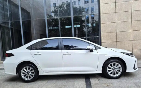 Toyota Corolla, 2022 год, 1 223 000 рублей, 6 фотография