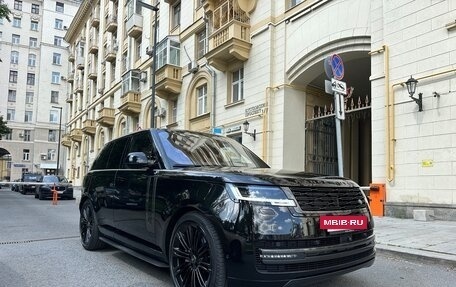 Land Rover Range Rover IV рестайлинг, 2023 год, 15 700 000 рублей, 2 фотография