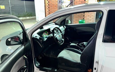 Chevrolet Aveo III, 2011 год, 495 577 рублей, 6 фотография
