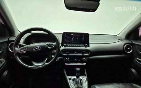 Hyundai Kona I, 2023 год, 1 406 000 рублей, 5 фотография