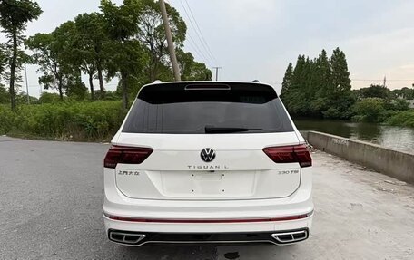 Volkswagen Tiguan II, 2022 год, 2 350 777 рублей, 5 фотография