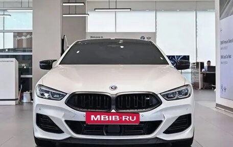 BMW 8 серия, 2022 год, 9 200 000 рублей, 3 фотография