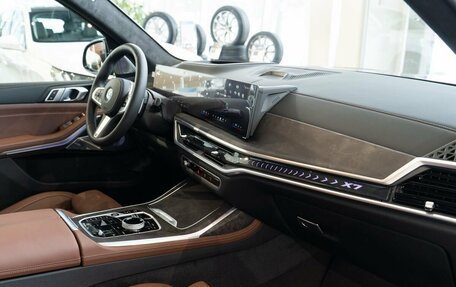 BMW X7, 2024 год, 18 990 000 рублей, 13 фотография