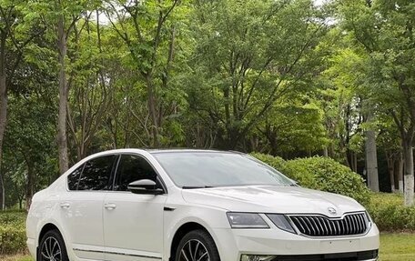 Skoda Octavia, 2020 год, 1 700 006 рублей, 3 фотография