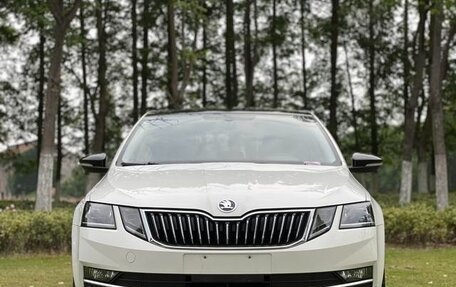 Skoda Octavia, 2020 год, 1 700 006 рублей, 2 фотография