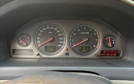 Volvo V70 III рестайлинг, 2000 год, 570 000 рублей, 8 фотография