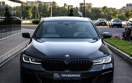 BMW 5 серия, 2021 год, 5 990 000 рублей, 3 фотография