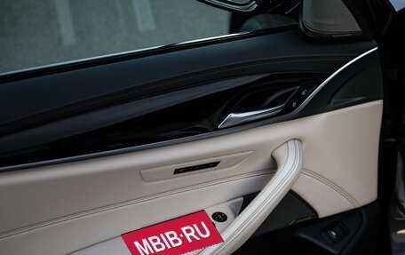 BMW 5 серия, 2021 год, 5 990 000 рублей, 25 фотография