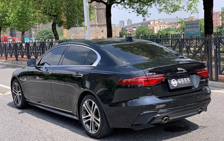 Jaguar XE I рестайлинг, 2022 год, 2 733 000 рублей, 4 фотография