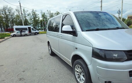 Volkswagen Caravelle T5, 2012 год, 1 890 000 рублей, 1 фотография