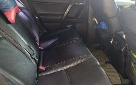 Toyota Land Cruiser Prado 150 рестайлинг 2, 2010 год, 3 000 000 рублей, 8 фотография