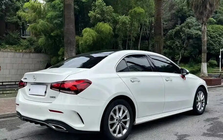 Mercedes-Benz A-Класс, 2021 год, 1 710 000 рублей, 4 фотография