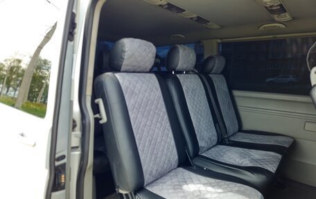 Volkswagen Caravelle T5, 2012 год, 1 890 000 рублей, 5 фотография