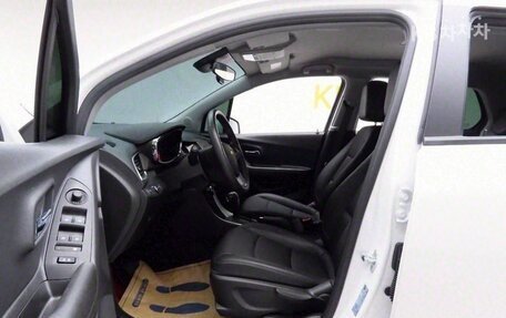 Chevrolet Trax, 2021 год, 1 159 000 рублей, 12 фотография