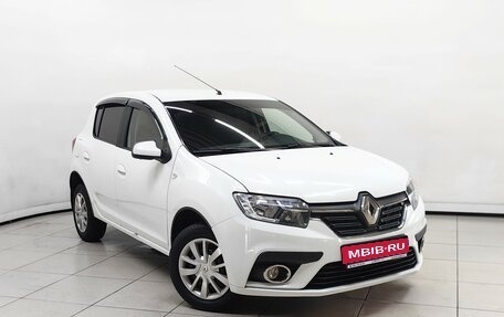 Renault Sandero II рестайлинг, 2019 год, 899 000 рублей, 1 фотография