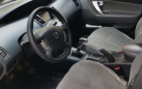 Nissan Primera III, 2004 год, 400 000 рублей, 9 фотография
