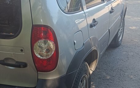 Chevrolet Niva I рестайлинг, 2012 год, 490 000 рублей, 4 фотография