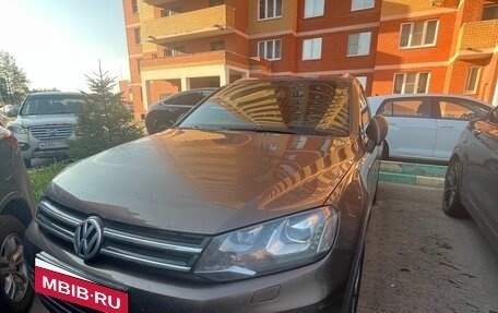 Volkswagen Touareg III, 2014 год, 2 390 000 рублей, 6 фотография