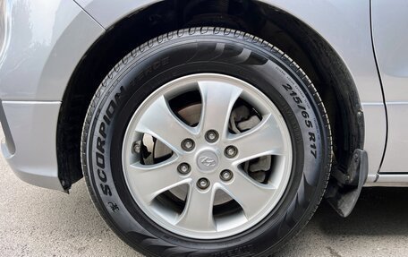 Hyundai Grand Starex Grand Starex I рестайлинг 2, 2018 год, 2 990 000 рублей, 12 фотография